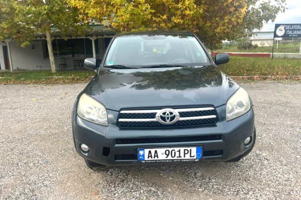 Makina ne shitje ne Durres, Toyota, 2007 Diesel,Kambio Manual Pagesa 4,200  Euro.