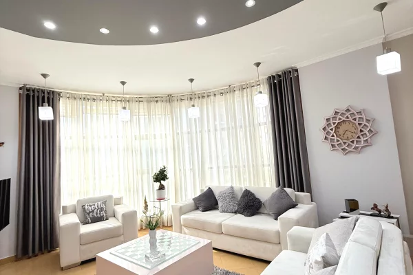 Shtepi me qera 2+1 ne Tirane - 1,500 Euro