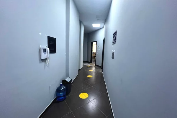 Njesi tregtare 200 m2 - Medreseja