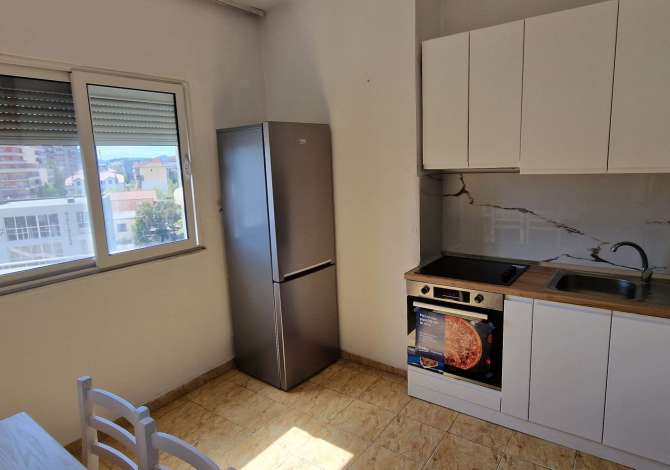 Shtepi me qera Apartament ne Tirane, 2+1, Mobilimi E mobiluar, Pagesa 470  Euro.
