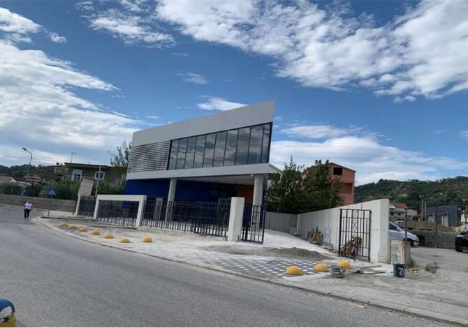 Ambient biznesi me qera 1+1 ne Tirane - 3,500 Euro