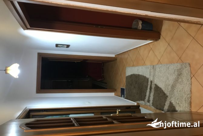Shtepi ne shitje 3+1 ne Tirane - 155,000 Euro