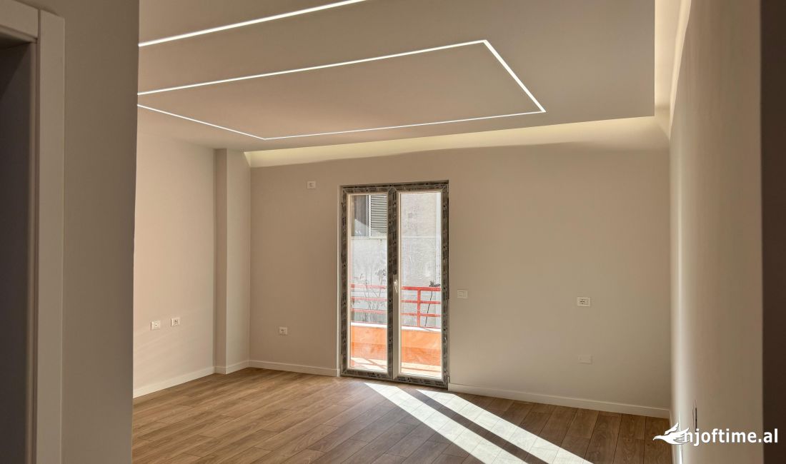 Apartment for sale in Tirana 1+1, Emty