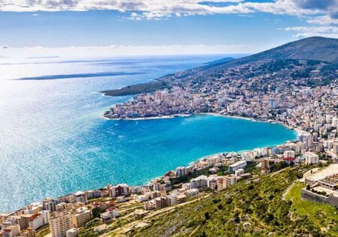 Truall ose Toke ne Sarande - 25,000 Euro