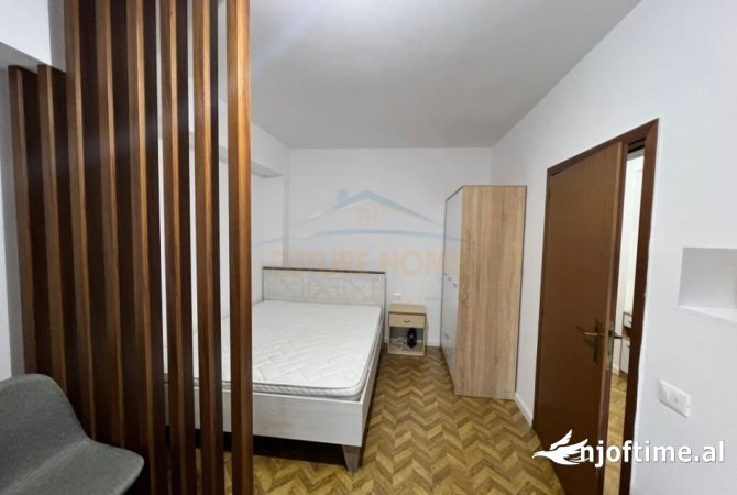 Shtepi me qera Garsoniere ne Tirane - 550 Euro