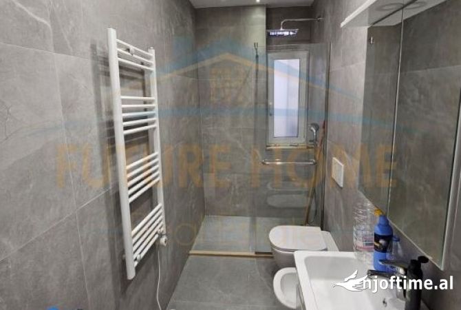 Shtepi me qera Apartament ne Tirane, 2+1, Mobilimi E mobiluar, Pagesa 600  Euro.