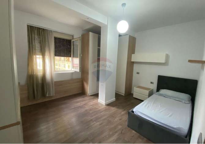 Shtepi me qera 2+1 ne Tirane - 650 Euro