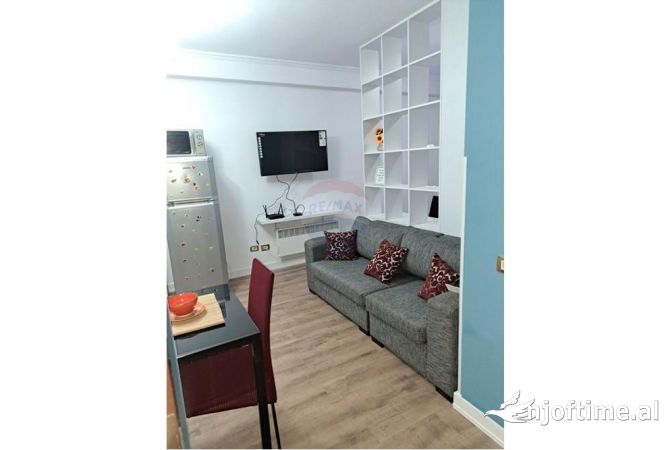 Shtepi me qera 1+1 ne Tirane - 400 Euro