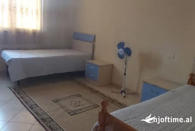 Shtepi me qera 2+1 ne Durres - 30,000 Leke