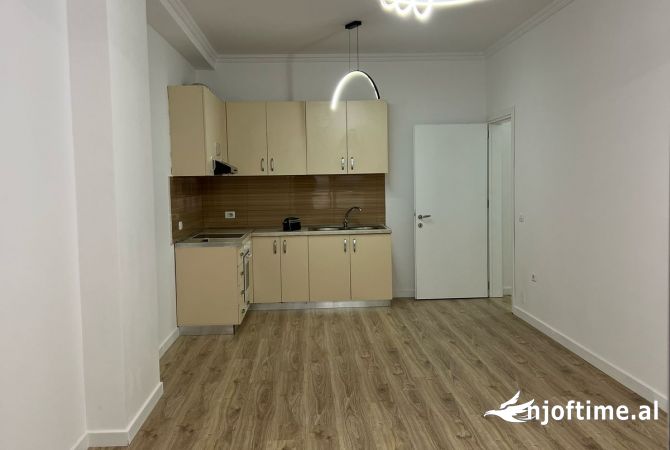 Shtepi ne shitje 1+1 ne Tirane - 98,000 Euro