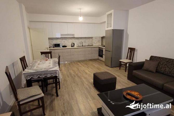Shtepi ne shitje 1+1 ne Tirane - 75,000 Euro