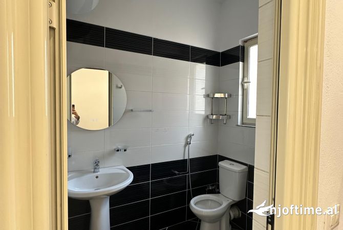 Shtepi me qera 1+1 ne Tirane - 500 Euro