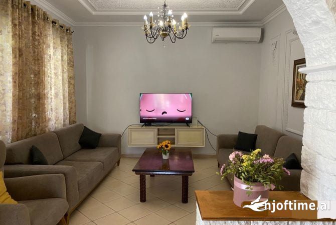 Shtepi me qera 3+1 ne Tirane - 400 Euro