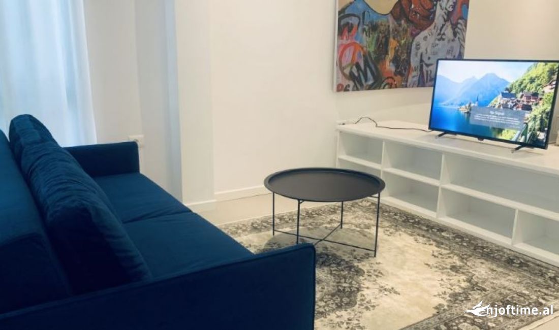 Shtepi me qera Apartament ne Tirane, 1+1, Mobilimi E mobiluar, Pagesa 700  Euro.