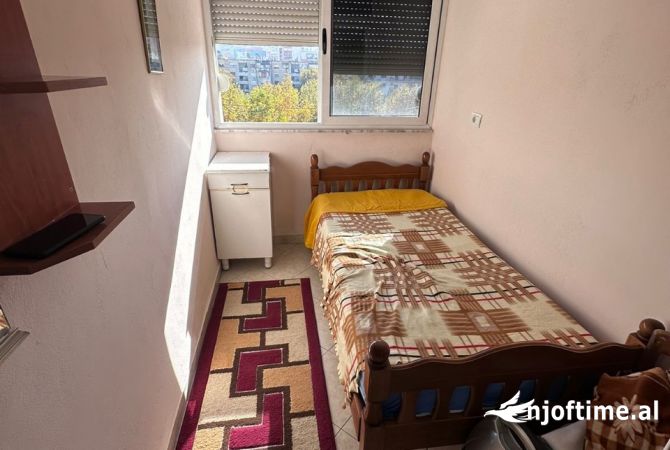 Shtepi me qera 2+1 ne Tirane - 500 Euro