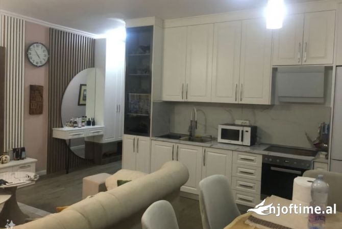 Shtepi ne shitje 1+1 ne Tirane - 95,000 Euro