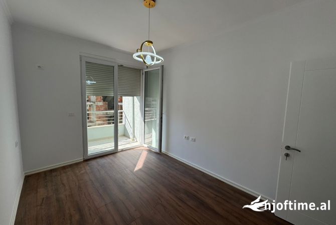 Shtepi ne shitje 1+1 ne Tirane - 119,000 Euro