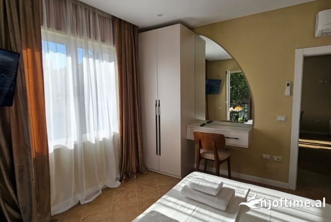 Shtepi me qera Apartament ne Tirane, 1+1, Mobilimi E mobiluar, Pagesa 550  Euro.