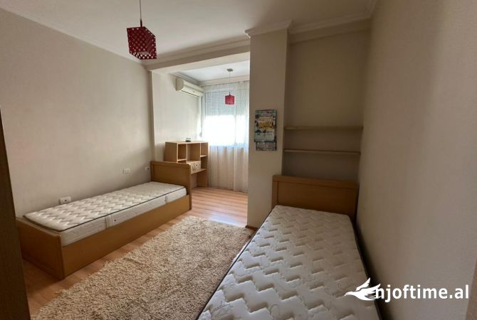 Shtepi me qera 2+1 ne Tirane - 500 Euro