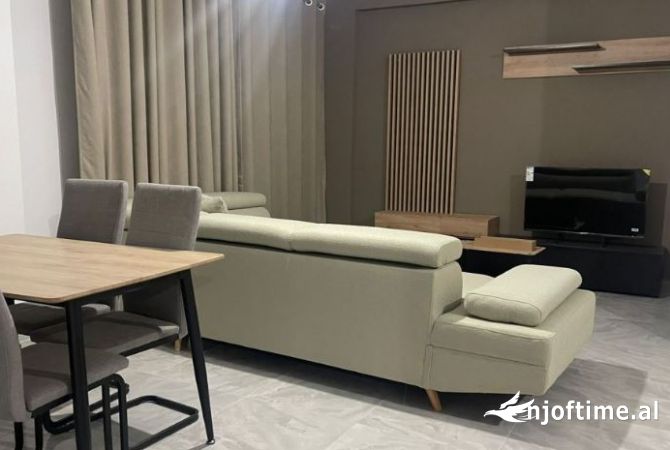 Shtepi me qera 1+1 ne Tirane - 350 Euro