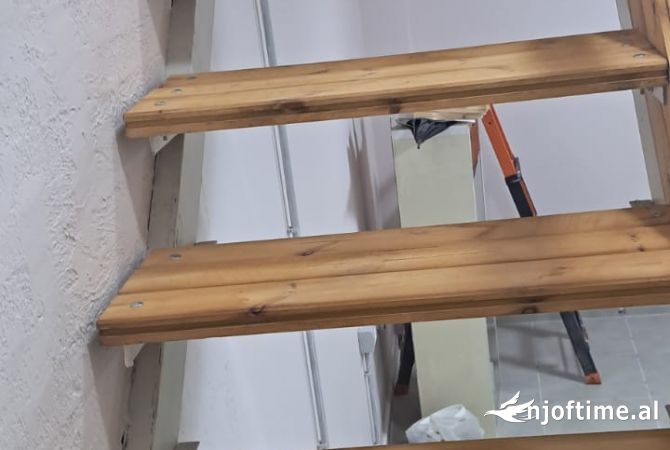 Ambient biznesi me qera 1+1 ne Tirane - 300 Euro
