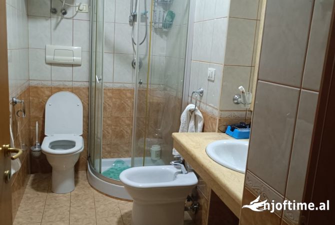 Casa in affitto 1+1 a Tirana - 620 Euro