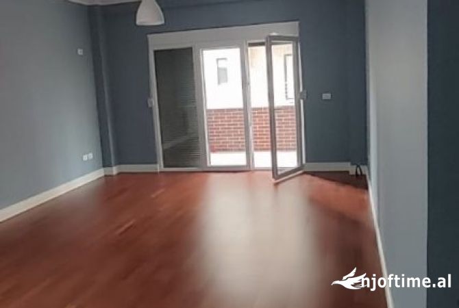 Casa in affitto 2+1 a Tirana - 350 Euro