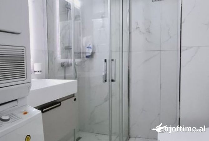 Shtepi me qera Apartament ne Tirane, 1+1, Mobilimi E mobiluar, Pagesa 600  Euro.