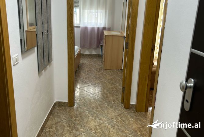 Shtepi me qera 1+1 ne Tirane - 550 Euro