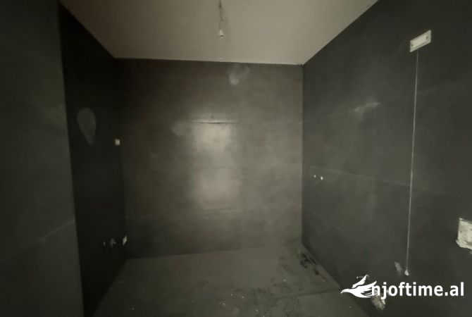 APARTAMENT/ZYRA ME QIRA 2+1+2 📍LIQENI ARTIFICIAL, LAKE VIEW