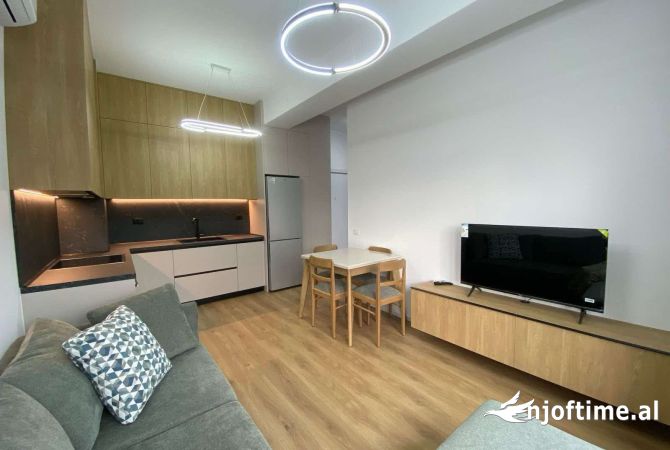 Shtepi me qera 1+1 ne Tirane - 400 Euro