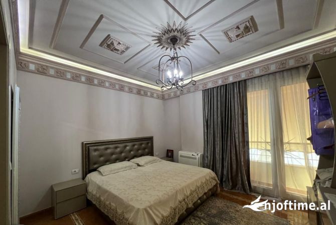 Shtepi ne shitje 2+1 ne Tirane - 240,000 Euro