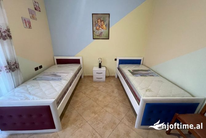 Shtepi me qera 2+1 ne Tirane - 400 Euro