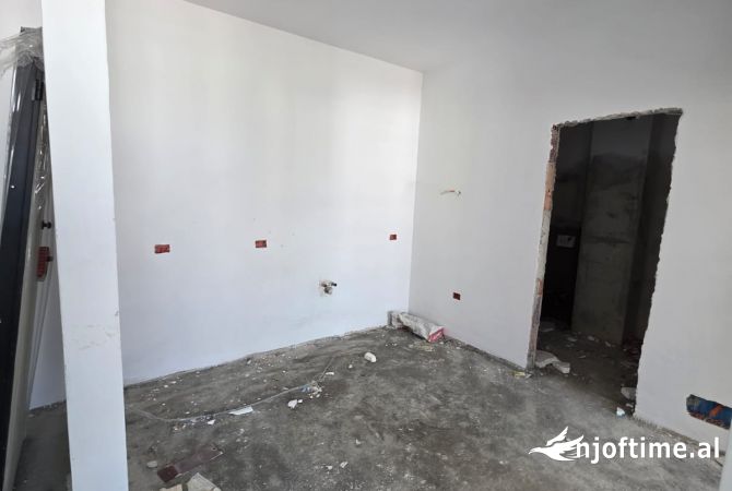 Shtepi ne shitje 1+1 ne Tirane - 93,000 Euro