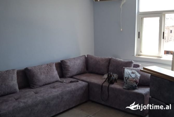 Shtepi ne shitje 1+1 ne Tirane - 78,000 Euro