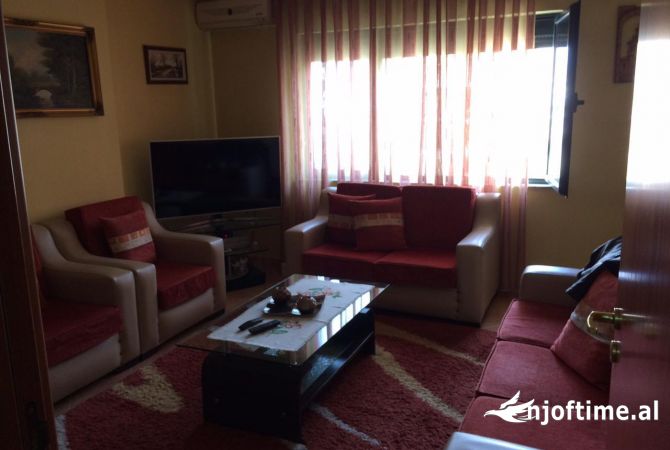 Shtepi me qera 1+1 ne Tirane - 500 Euro