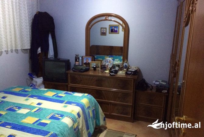 Shtepi me qera 1+1 ne Tirane - 500 Euro