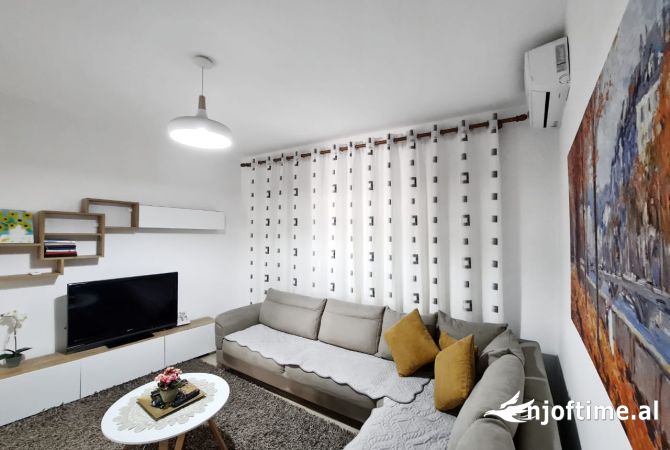 Shtepi me qera 1+1 ne Tirane - 750 Euro