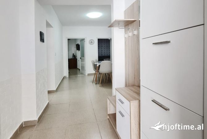Shtepi me qera 1+1 ne Tirane - 750 Euro