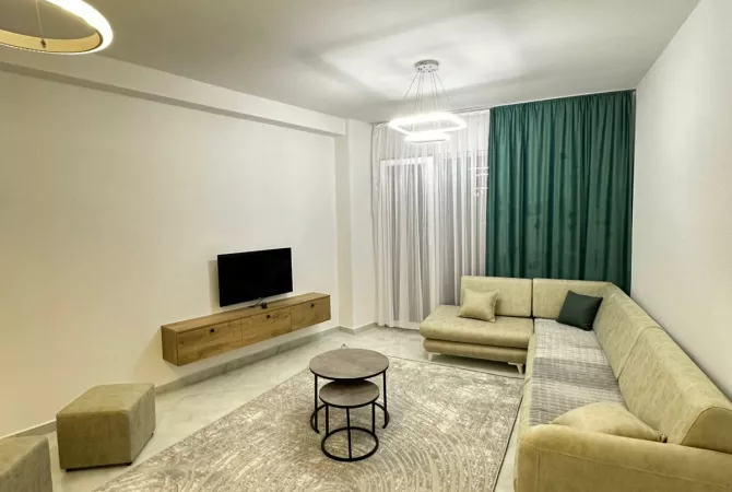 Shtepi me qera 2+1 ne Tirane - 600 Euro