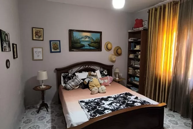 Shtepi me qera Shtepi Private ne Tirane, 1+1, Mobilimi E mobiluar, Pagesa 420  Euro.