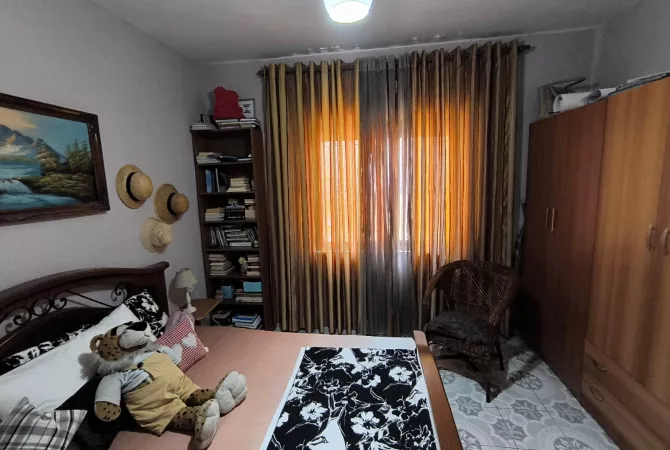 Shtepi me qera Shtepi Private ne Tirane, 1+1, Mobilimi E mobiluar, Pagesa 420  Euro.