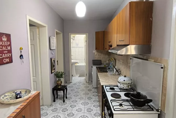 Shtepi me qera 1+1 ne Tirane - 420 Euro