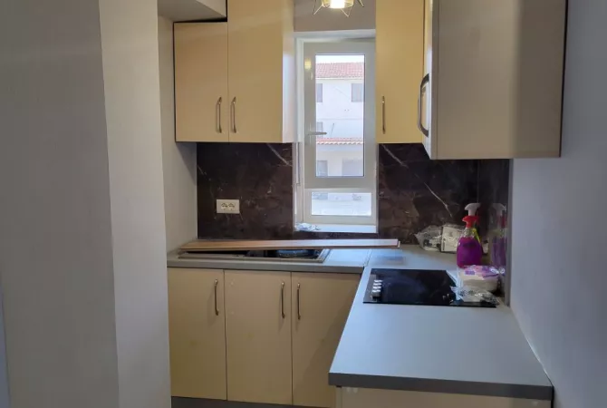 Shtepi me qera 1+1 ne Tirane - 390 Euro