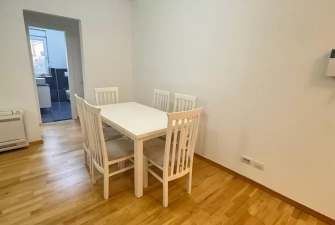 Shtepi me qera 1+1 ne Tirane - 550 Euro