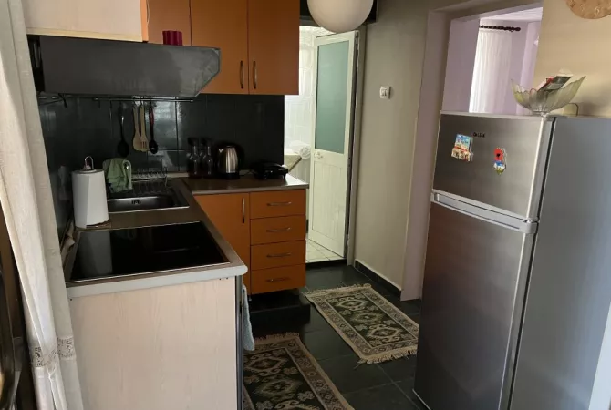 Shtepi me qera Apartament ne Tirane, 2+1, Mobilimi E mobiluar, Pagesa 600  Euro.