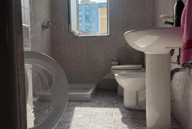 Shtepi ne shitje 2+1 ne Tirane - 195,000 Euro