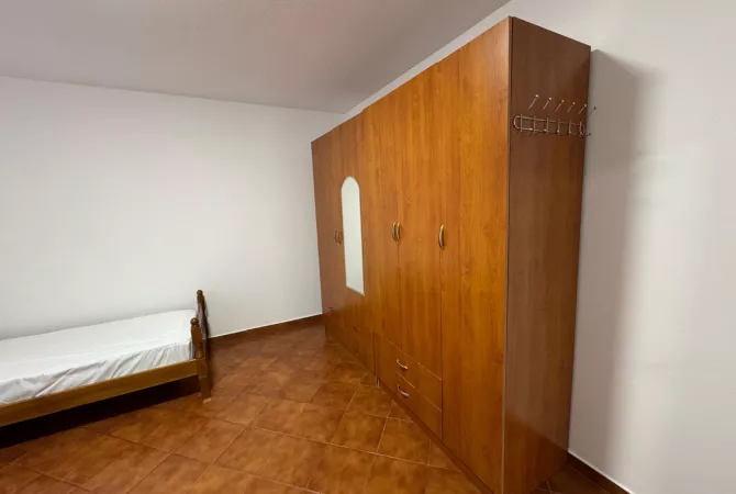 Casa in affitto 1+1 a Tirana - 35,000 Leke