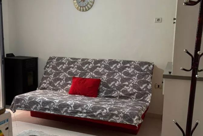 Shtepi me qera 1+1 ne Tirane - 450 Euro