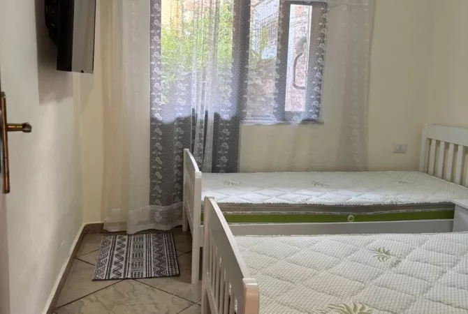 Shtepi me qera 1+1 ne Tirane - 450 Euro